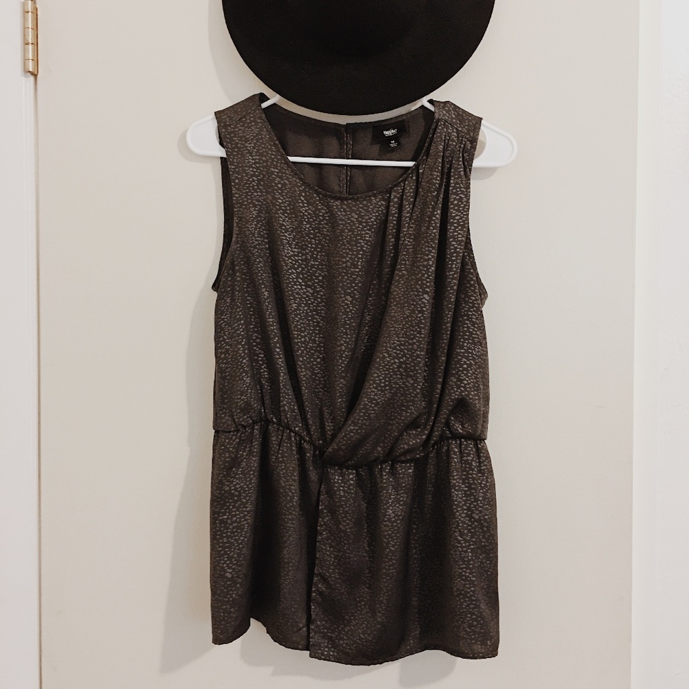 Mossimo Silver Dotted Sleeveless Wrap Top